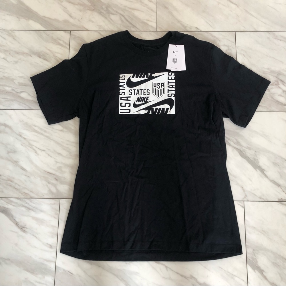 Nike Men's U.S. National Team 'Black' Graphic T-Shirt DX4182-010 size L - Picture 2 of 6